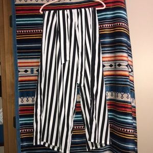 Black and white stripe wide leg/palazzo pants